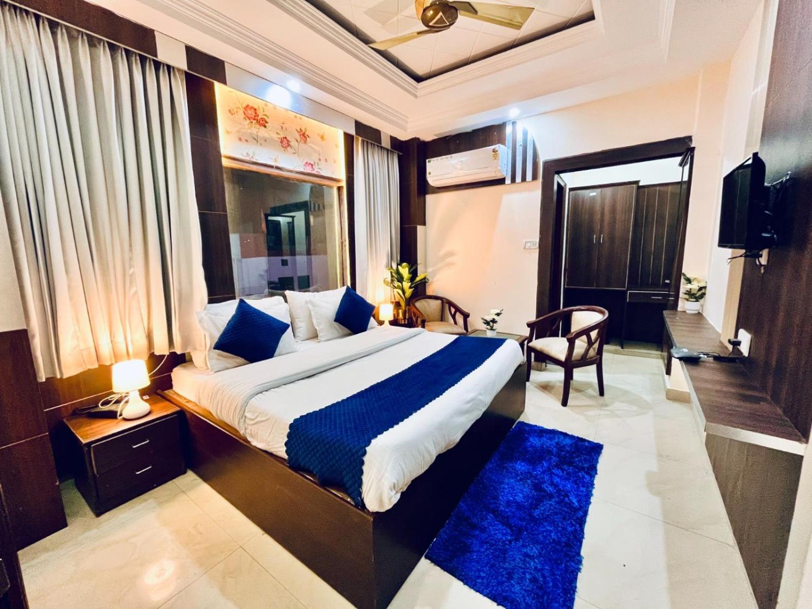 The Ramawati - A Luxury Hotel & Resort, הרידוואר מראה חיצוני תמונה